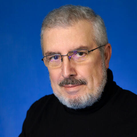 Radu Grozescu Radu Grozescu